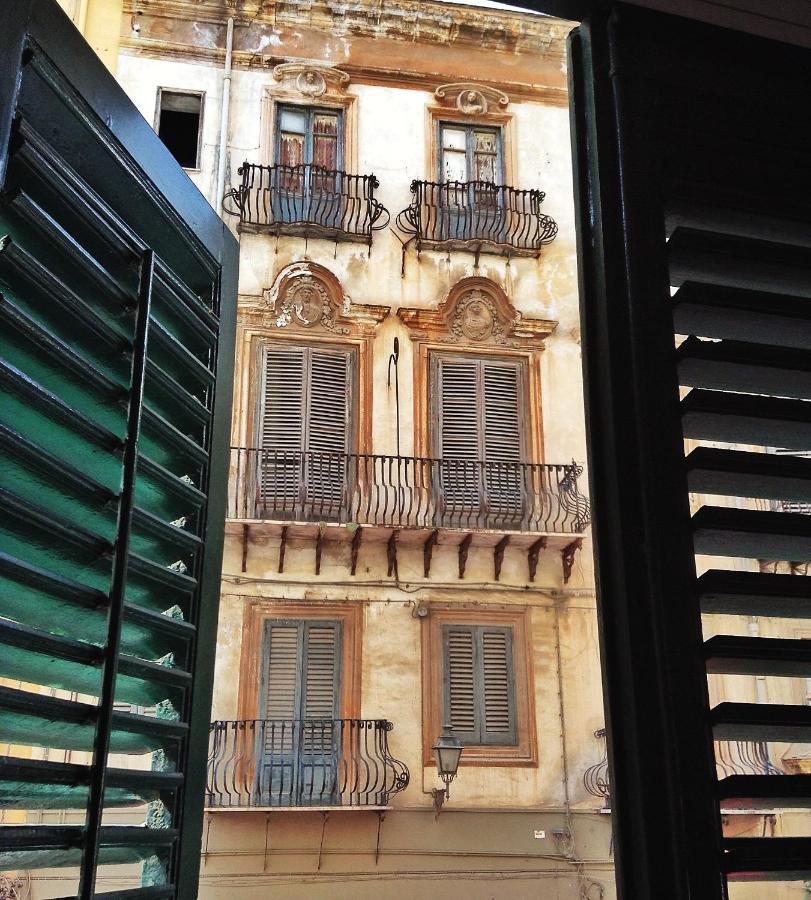 Kalamarina Rooms Palermo Exteriör bild