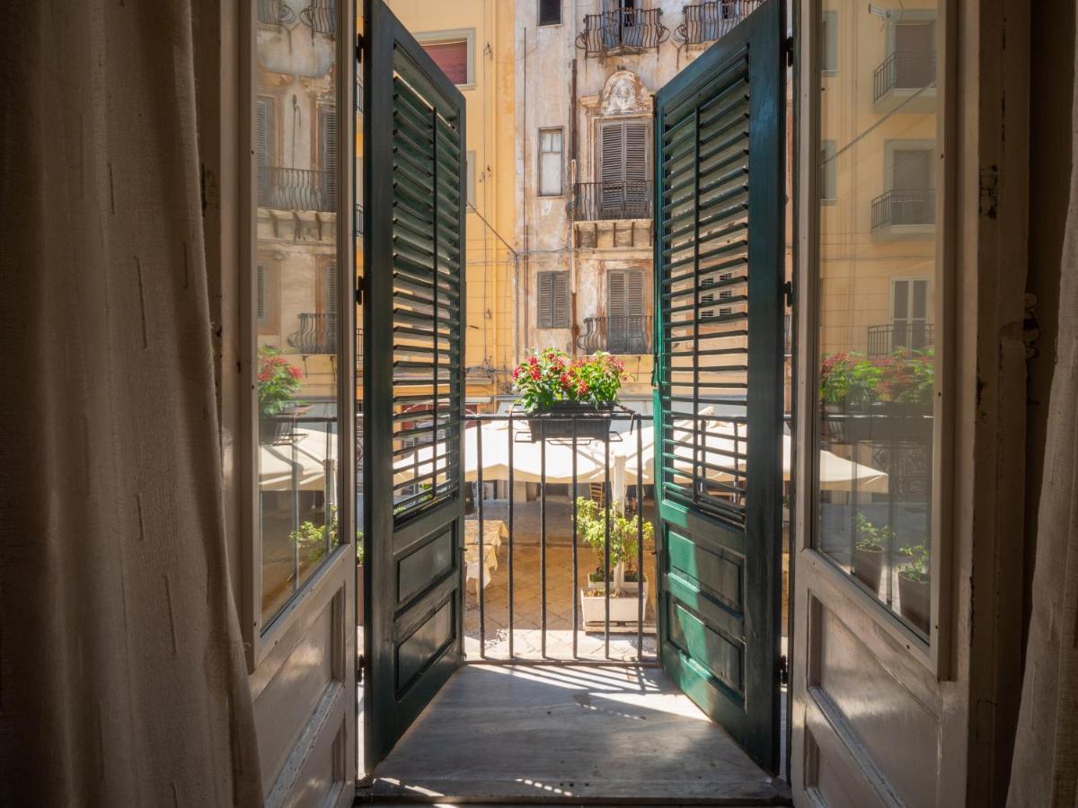 Kalamarina Rooms Palermo Exteriör bild